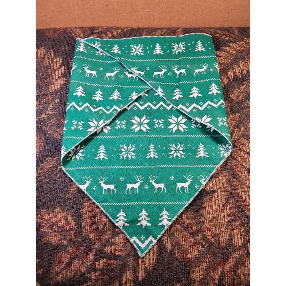 Barkbox Holiday Dog Bandana - Picture 2 of 4